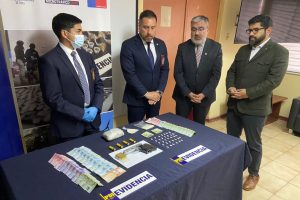 PDI desarticula 2 centros de microtráfico de drogas en población Ariztía y pueblo de Huamalata en Ov...